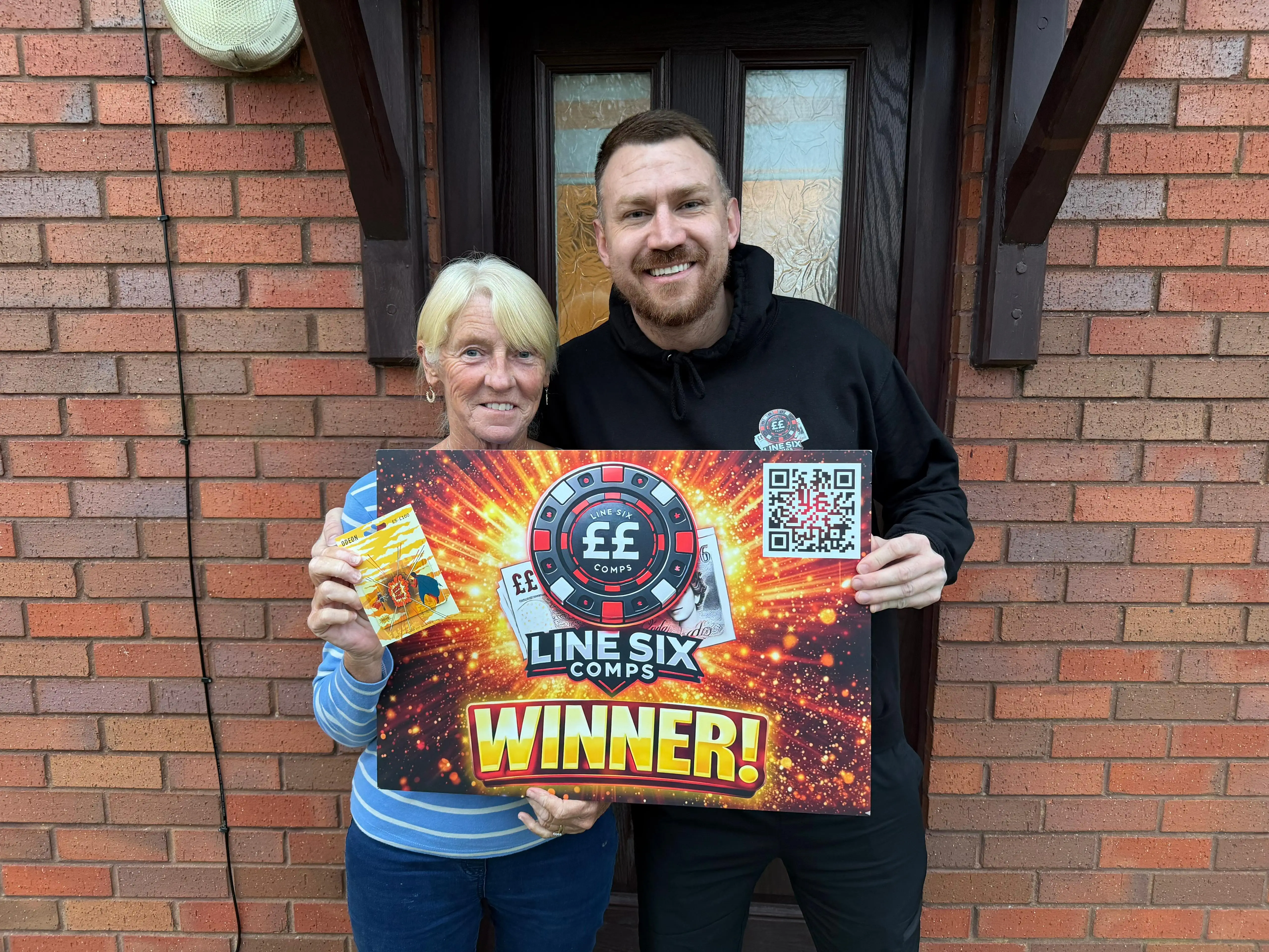 £100 Odeon Gift Card + Instant Wins